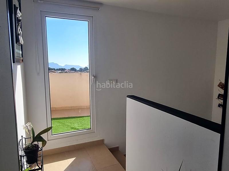 Foto e57762dc-3ed5-4735-83c5-43fa2966337e. Casa adossada amb aparcament piscina a Coloma Nucia (la)