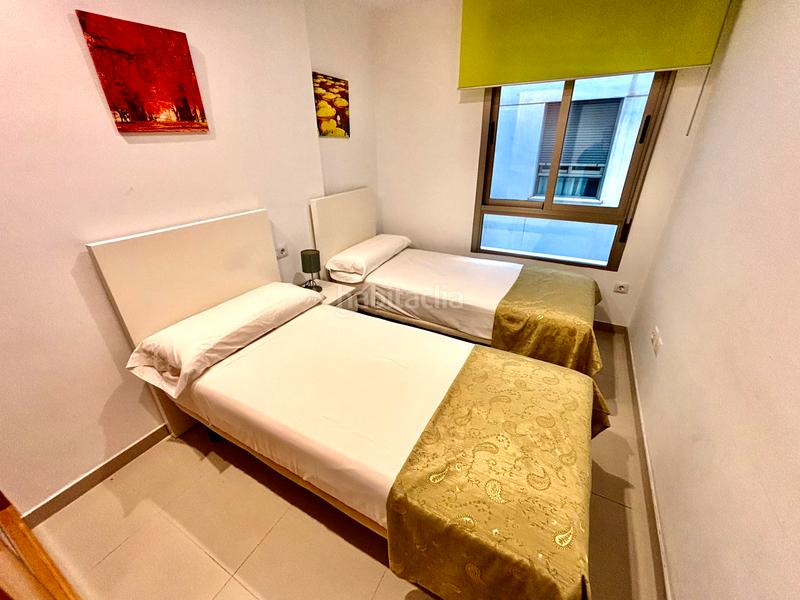 Foto 5d6a808f-dc9e-4ee3-ba3e-3883df456c84. Etagenwohnung mit parking pool in Campello Playa Campello (el)