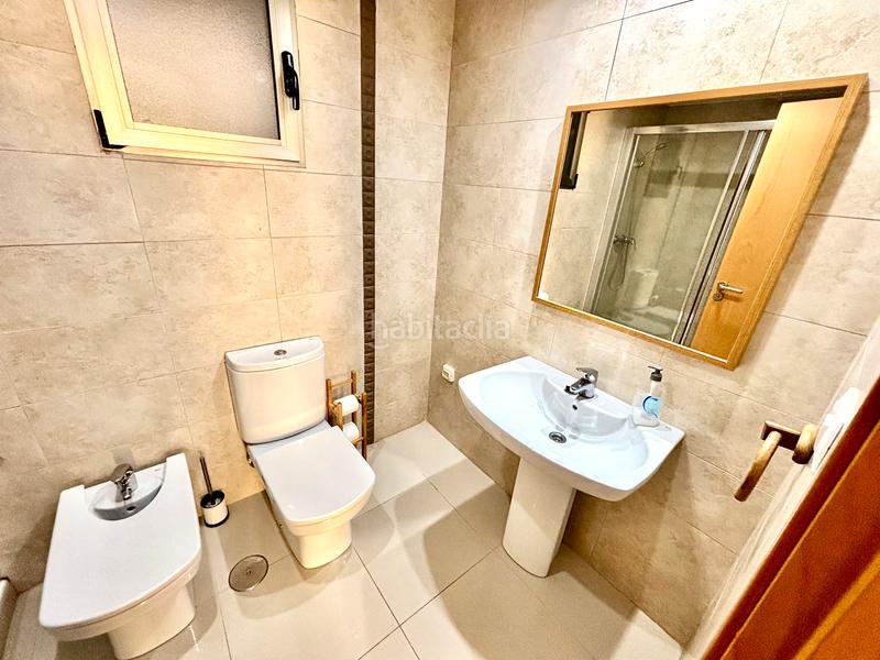 Foto a9cce8f4-60fe-41b8-b16d-1f50a05abaec. Etagenwohnung mit parking pool in Campello Playa Campello (el)