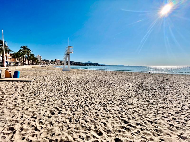 Foto 2871b014-9b39-4bf8-889f-37de127461ce. Flat with parking pool in Campello Playa Campello (el)