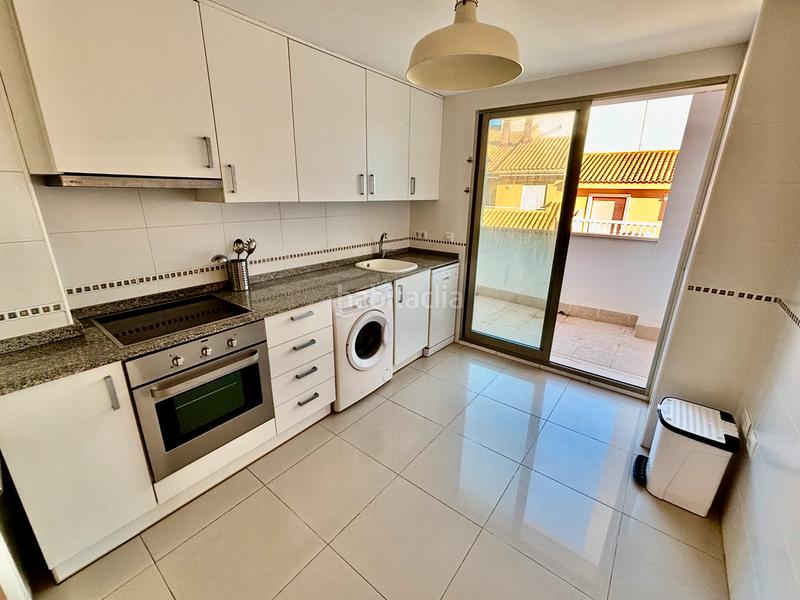 Foto ad895def-033a-4462-a53f-36f89224e374. Attico con parcheggio piscina in Campello Playa Campello (el)