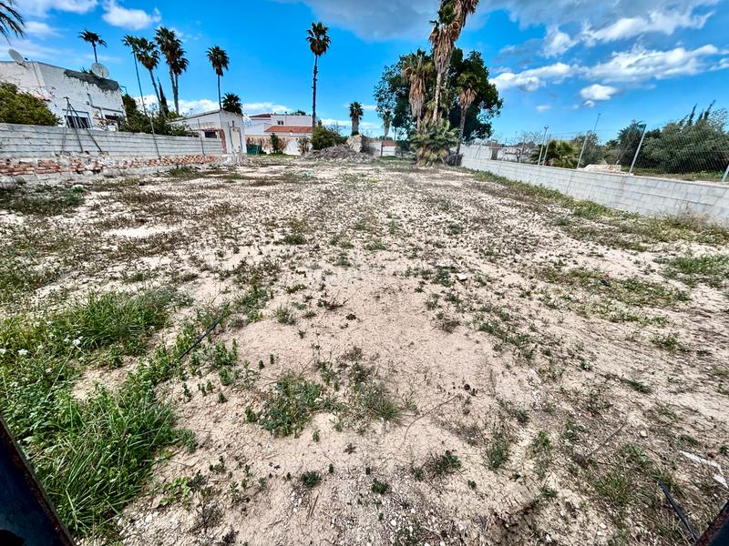 Foto bc89464b-83a9-4c1f-a88c-12c85e114264. Terreno residenziale in Albufereta Alicante