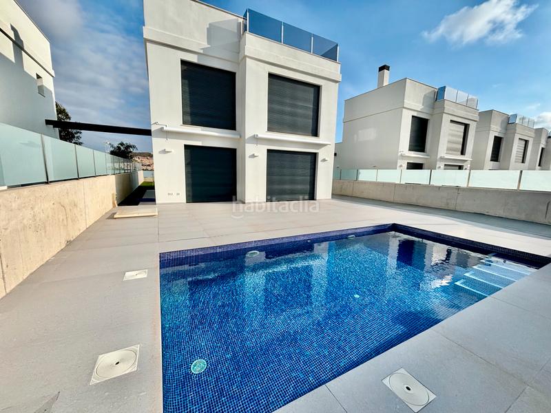 Foto ff38664c-10fd-4a2a-968a-fcaa363918bd. Chalet mit heizung parking pool in Bonalba-Cotoveta Mutxamel