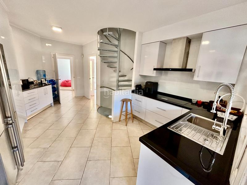 Foto ddf26fce-e993-4570-b161-510c24df8897. Chalet mit kamin parking pool in Cabo de las Huertas Alicante