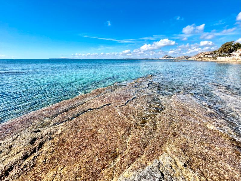 Foto 133cb473-1ec5-4917-8d6a-34cf0367a634. Chalet con camino parcheggio piscina in Cabo de las Huertas Alicante