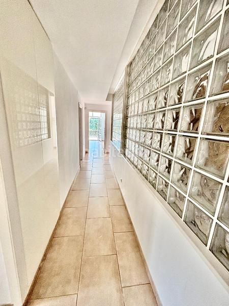 Foto 31a3c0e6-1c38-486f-bbcc-33860e02bd57. Chalet con camino parcheggio piscina in Cabo de las Huertas Alicante