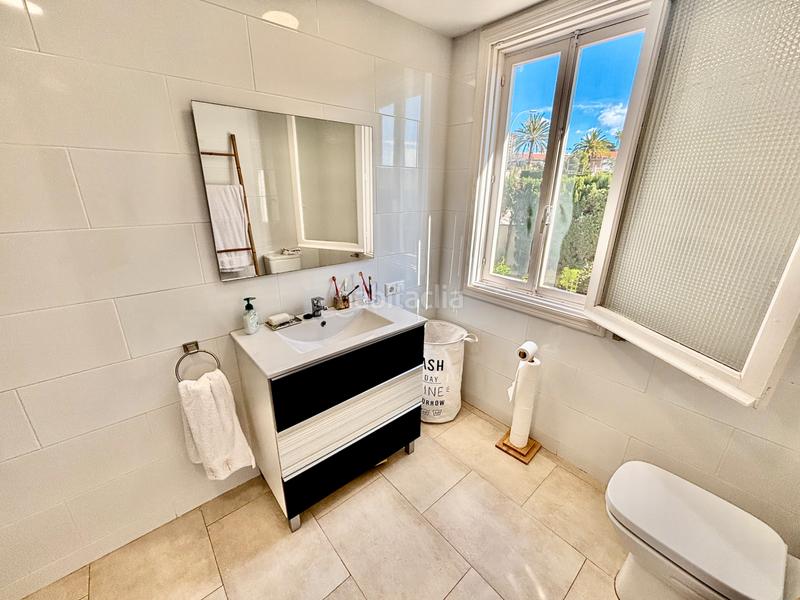 Foto 596b3c22-7e00-4922-995f-a6b8ac42e6c9. Chalet con camino parcheggio piscina in Cabo de las Huertas Alicante