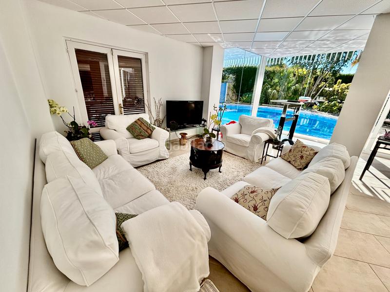 Foto d1667d49-f29f-4085-b02a-b74385aeaf25. Chalet con camino parcheggio piscina in Cabo de las Huertas Alicante