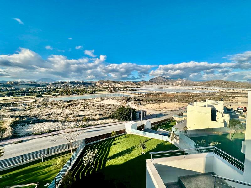 Foto d275227f-c172-4757-955b-2746c8f32079. Xalet amb calefacció aparcament piscina a Bonalba-Cotoveta Mutxamel