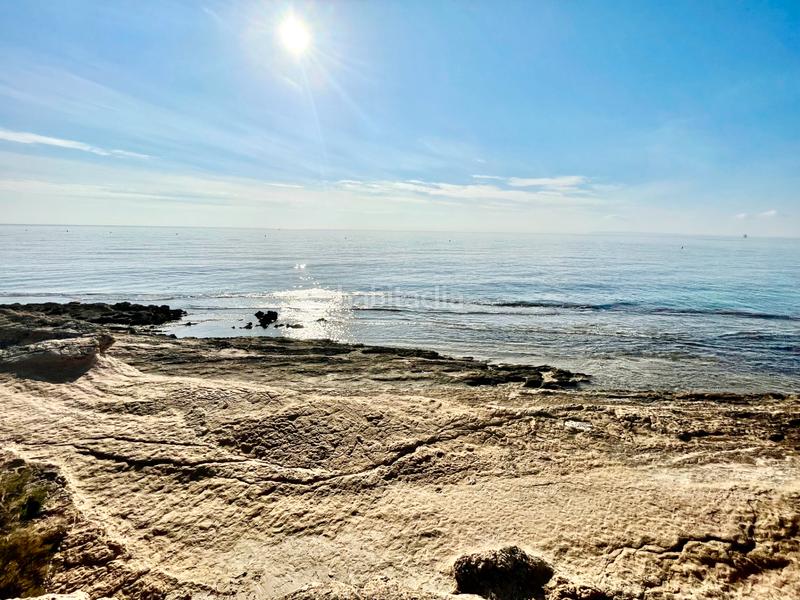 Foto 1ef0d867-2a8b-41f1-8e34-944e16b342e9. Casa a schiera con camino riscaldamento parcheggio piscina in Alicante