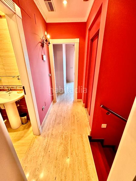 Foto 56077841-14c0-4f85-8dd4-853c9f1e8017. Casa a schiera con camino riscaldamento parcheggio piscina in Alicante