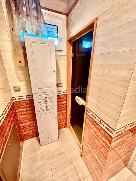 Foto 78474272-6f8c-41d1-8ed6-a7319a191b19. Casa a schiera con camino riscaldamento parcheggio piscina in Alicante