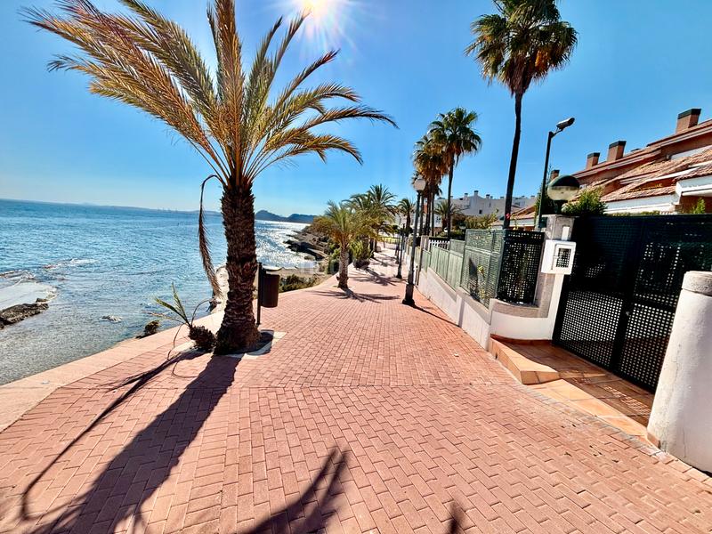 Foto 37f9cc01-948e-48ad-89a7-3b65493cf225. Casa adosada en Cabo de las Huertas Alicante