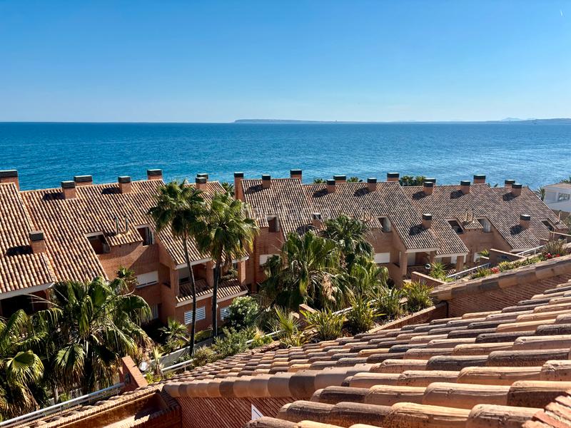 Foto b59574c7-c6d8-439d-abed-bf6c94702b31. Casa adosada en Cabo de las Huertas Alicante