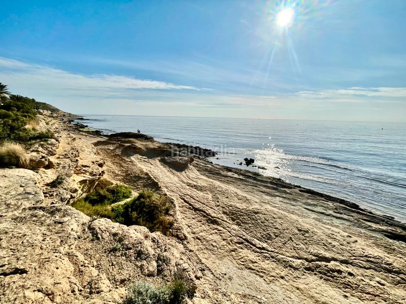Foto aafa4796-1d9d-4d64-8621-69794442ca59. Casa adossada amb xemeneia calefacció aparcament piscina a Alicante