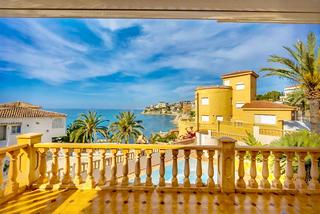 Chalet in Pueblo Español-Coveta Fumá