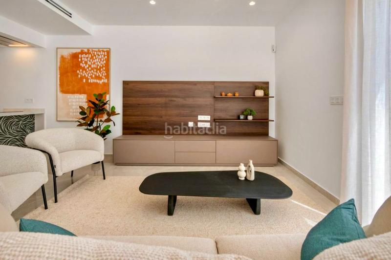 Foto d656398f-751e-4065-92d9-2c2adf2b899f. Casa adossada amb aparcament piscina a Benijófar