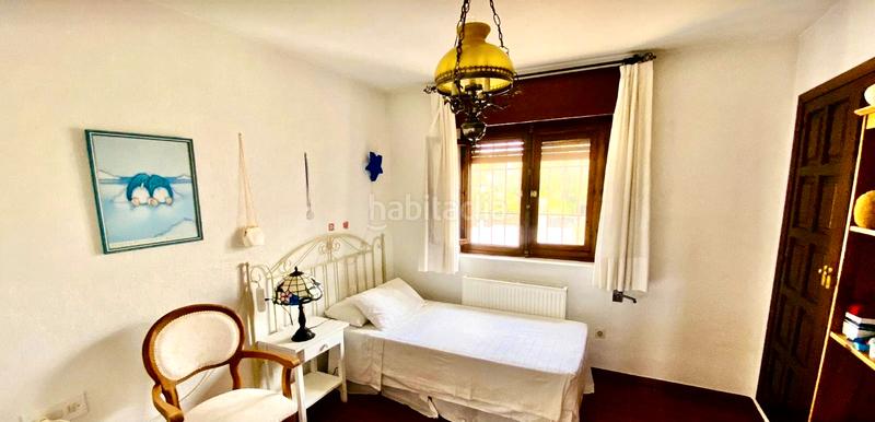 Foto 334fcada-ea3f-4bce-b5e2-d13dac92e5c4. Chalet mit kamin heizung parking pool in Centro San Juan de Alicante