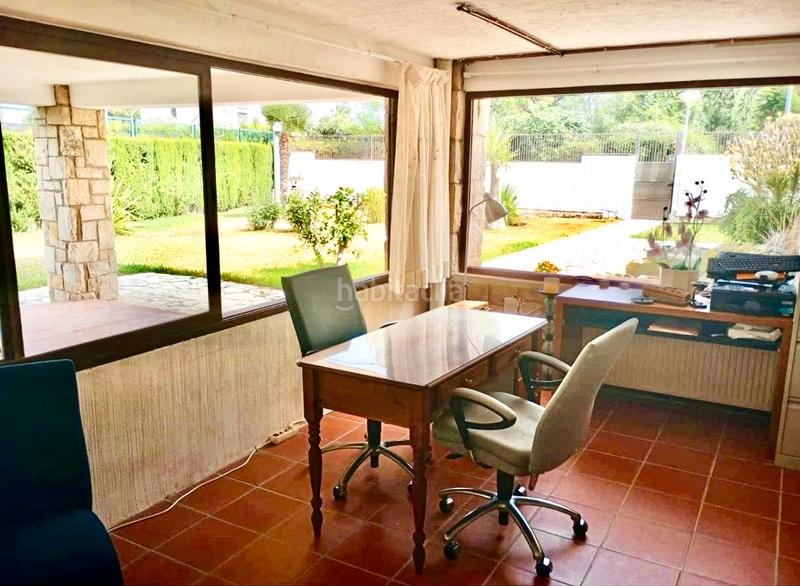 Foto 3bac5c28-83ea-4e6a-9426-de82dcdf0506. Chalet mit kamin heizung parking pool in Centro San Juan de Alicante