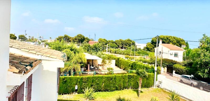 Foto 707cc977-673b-4dd9-bcd4-2d5af0be94cd. Chalet mit kamin heizung parking pool in Centro San Juan de Alicante