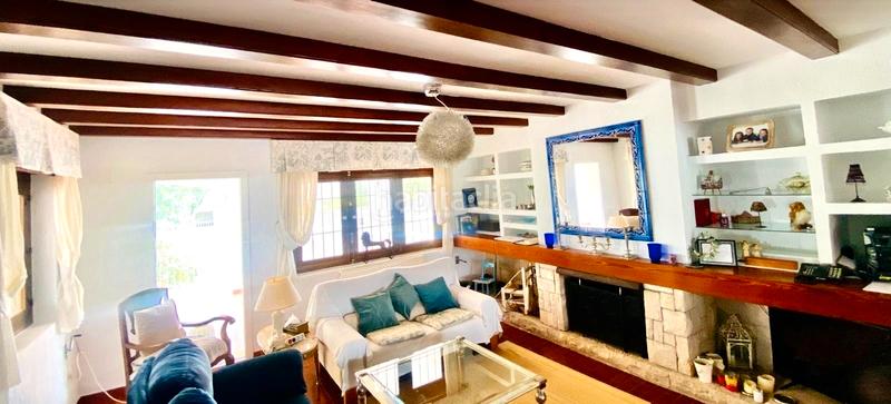 Foto d5e64567-e3f5-4592-afdb-767397e654db. Chalet mit kamin heizung parking pool in Centro San Juan de Alicante