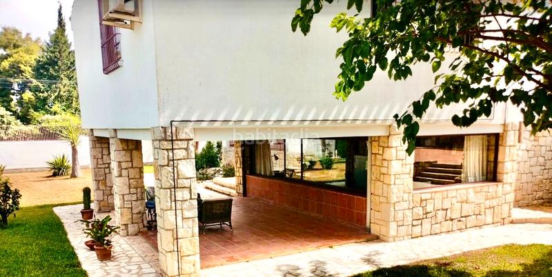 Foto 684fc4a3-6d29-4f69-bf65-95fab49c8d4e. Chalet with fireplace heating parking pool in Centro San Juan de Alicante