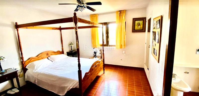 Foto 1c564241-ce66-413e-8bb8-40fb962e5045. Chalet avec cheminée chauffage parking piscine dans San Juan de Alicante