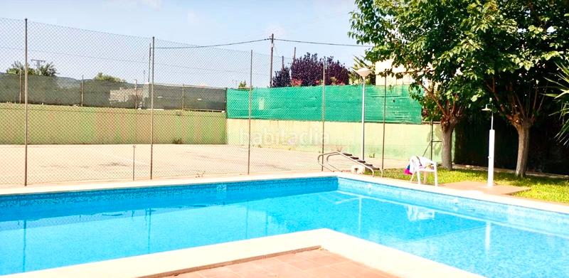 Foto c60bd51d-6b1e-4d61-b48e-b83c7299c337. Chalet avec cheminée chauffage parking piscine dans San Juan de Alicante