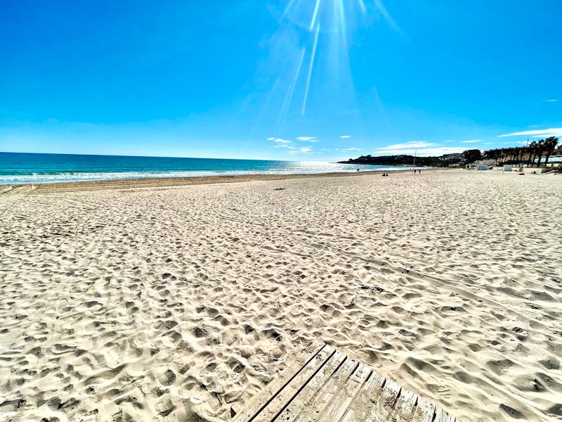 Foto 36c73b6c-fea4-4cda-acdd-053e2f289c30. Semi detached house with parking pool in Cabo de las Huertas Alicante