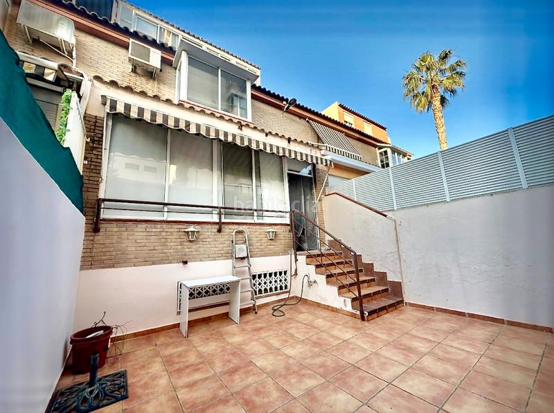 Foto ac5a662a-a600-4992-90b6-74513ff36fb3. Casa adossada amb xemeneia calefacció aparcament piscina a Alicante