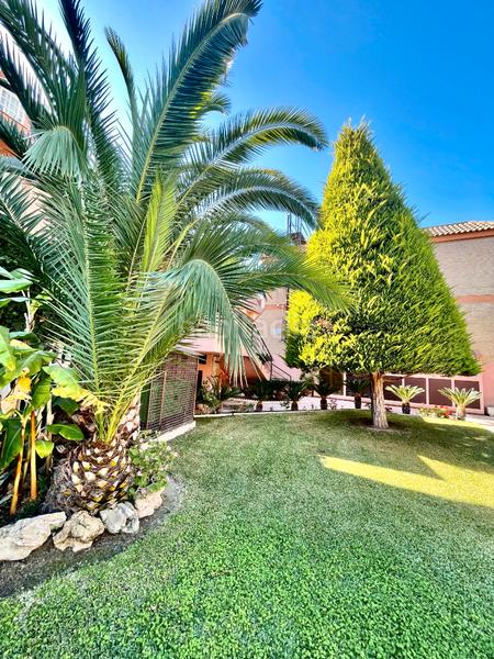 Foto 516c748a-8c94-4f7c-82b1-ea8a05373d8a. Semi detached house with fireplace heating parking pool in Alicante