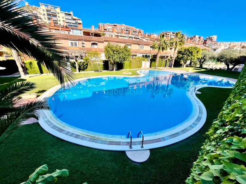 Foto e8de5d6e-fc5f-4881-8473-8d86107ffca8. Semi detached house with fireplace heating parking pool in Alicante