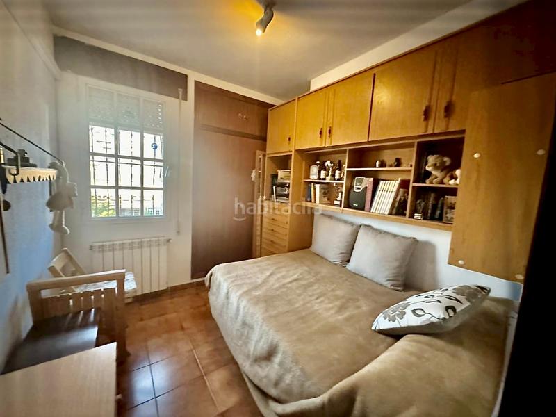 Foto f1c5bb4d-130e-48fa-9d81-a9bc11ddc3b7. Semi detached house with fireplace heating parking pool in Alicante