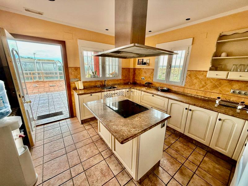 Foto d65d14bf-e54e-4602-908d-3f5ac9a83013. Chalet en Noroeste Santa Pola