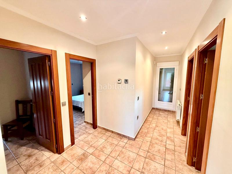 Foto 0320f3bd-dc0e-40d6-85d1-c9f6259c7848. Chalet con camino riscaldamento parcheggio piscina in Santa Pola