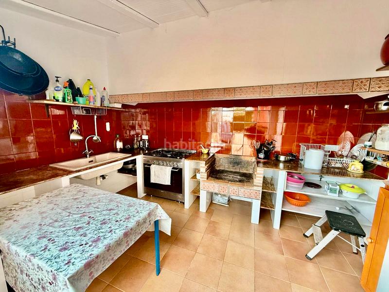 Foto dcdc5aa3-483c-4e08-9dfb-bc91640c9487. Chalet con camino riscaldamento parcheggio piscina in Santa Pola