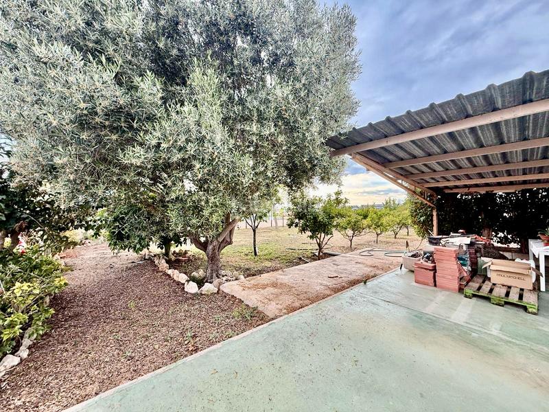 Foto 7d446a26-b4d3-4b38-a23d-bd56992648e2. Chalet avec cheminée chauffage parking piscine dans Santa Pola