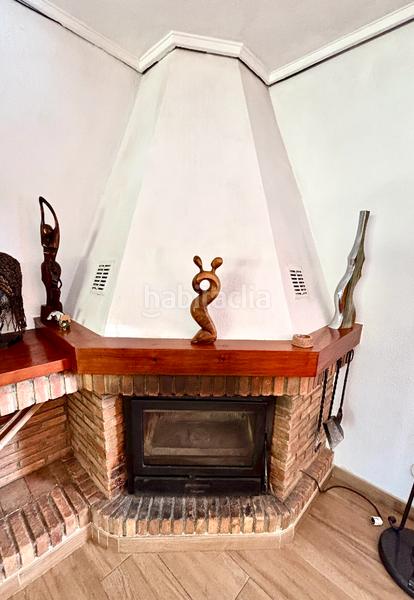 Foto ff37ca52-6d02-4e4b-bac7-fae047b83b46. Chalet con camino riscaldamento parcheggio piscina in Mutxamel