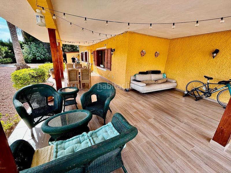 Foto bee7c207-0715-49bf-9c42-89bb12772fb2. Chalet avec cheminée chauffage parking piscine dans Alicante