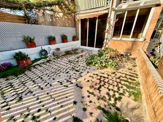 Casa adossada  Calle del nudo