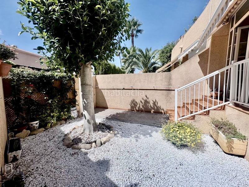 Foto 339f6883-87c8-4f09-8e47-c310d62b9438. Casa a schiera con parcheggio piscina in Cabo de las Huertas Alicante