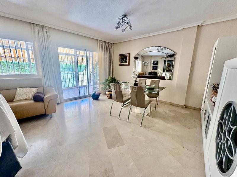 Foto 37ab89e7-d1dd-4efb-89e3-fe93c5191ac3. Casa a schiera con parcheggio piscina in Cabo de las Huertas Alicante