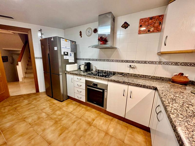 Foto cb0e3b8b-dfb5-43c3-9323-c1ce2afc5a81. Casa adosada en Cabo de las Huertas Alicante