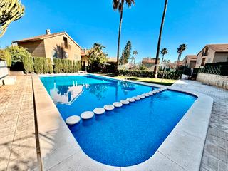 Chalet in Cabo de las Huertas