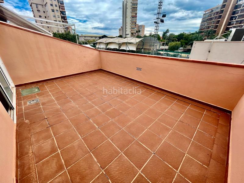 Foto 1da6e351-e415-490c-9dc0-23ff4294d120. Casa a schiera con camino riscaldamento parcheggio piscina in Alicante