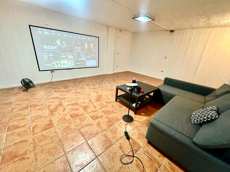 Foto dae887a0-e718-4923-9f8d-1751d3f47d9a. Casa a schiera con camino riscaldamento parcheggio piscina in Alicante