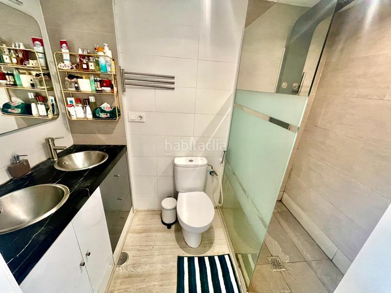 Foto 214d0d33-d6b5-41da-818b-f28cea54eafa. Casa adossada amb xemeneia calefacció aparcament piscina a Alicante