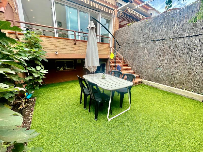 Foto 644d74f1-3669-4105-aab3-2572beb6aa6a. Casa adossada amb xemeneia calefacció aparcament piscina a Alicante