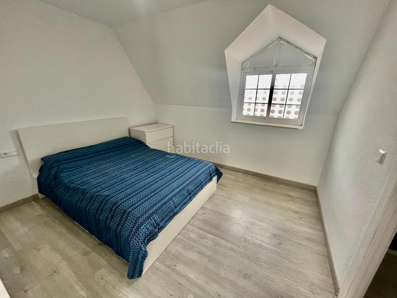 Foto 9331ccd6-d3dc-4497-bbbd-6dfb33015d90. Casa adossada amb xemeneia calefacció aparcament piscina a Alicante