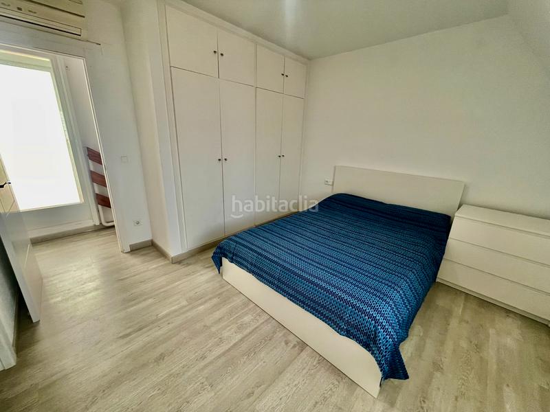 Foto 98134a51-47da-4ad9-bfe6-ccf716406391. Casa adossada amb xemeneia calefacció aparcament piscina a Alicante